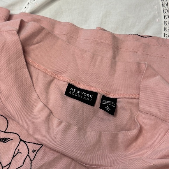 New York & Company Pink Floral Long Sleeve Top - Picture 5 of 5